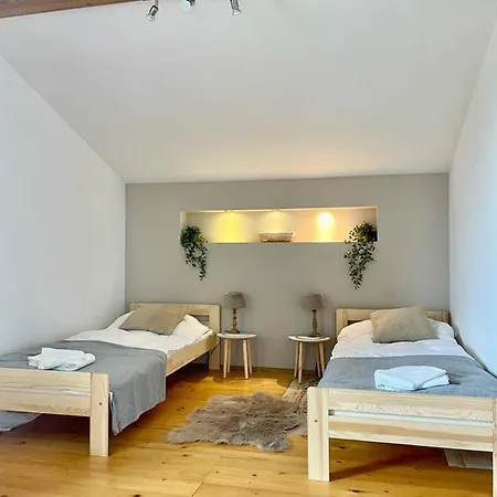 Apartment Na Skarpie *